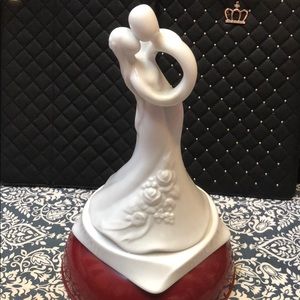 Wedding love entwined ceramic cake top